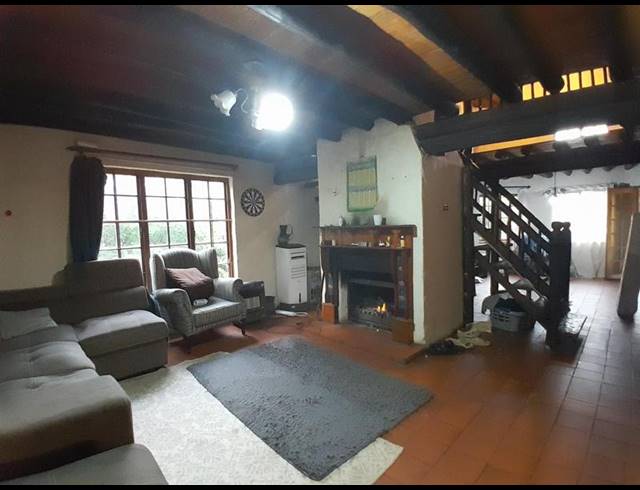 3 BEDROOM HOUSE FOR SALE IN ROOIHUISKRAAL NORTH